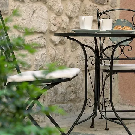 Diokles Studio Apartman * Split
