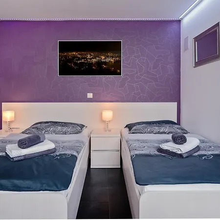 Diokles Studio Apartman * Split
