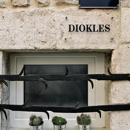 Diokles Studio Apartman Split